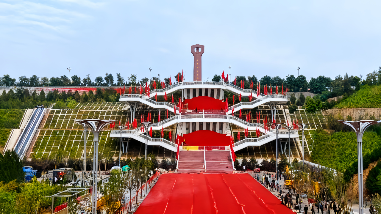 �ó���Ӱ�������ӳ�����3499��˹ά��˹��������̫ԭ��ɫ�ر�����